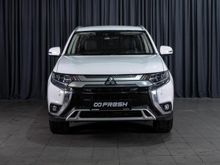 Mitsubishi Outlander III Рестайлинг 3 Волгоград  - изображение 3