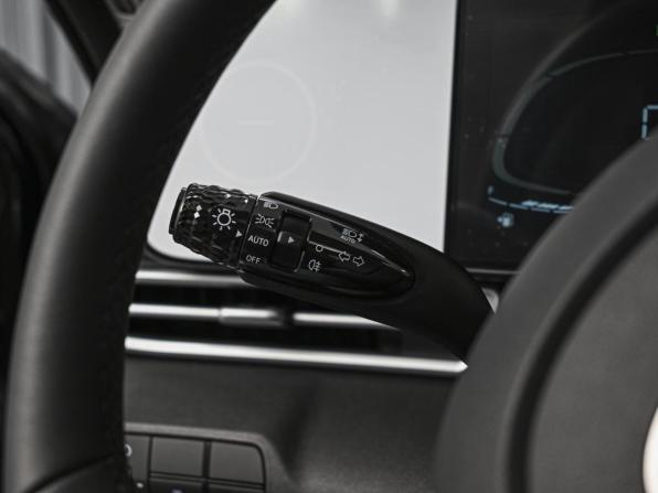 Hyundai Elantra VII (CN7) Рестайлинг с пробегом 2024 года, цена 2 620 000 рублей, 1009 км, седан, Автокод Объявления