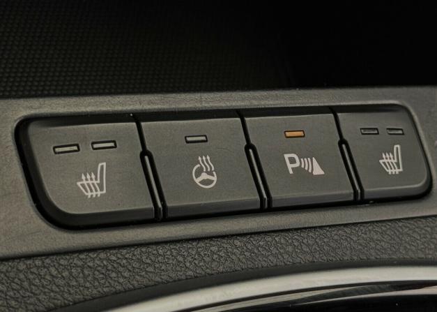 Kia Rio IV Рестайлинг с пробегом 2021 года, цена 1 790 000 рублей, 104909 км, хэтчбек, Автокод Объявления