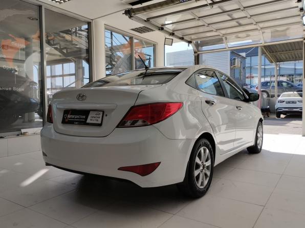 Hyundai Solaris I Рестайлинг с пробегом 2016 года, цена 890 000 рублей, 155285 км, седан, Автокод Объявления