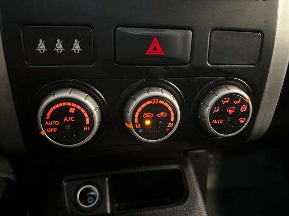 Nissan X-Trail II Рестайлинг с пробегом 2012 года, цена 1 080 000 рублей, 172356 км, внедорожник, Автокод Объявления