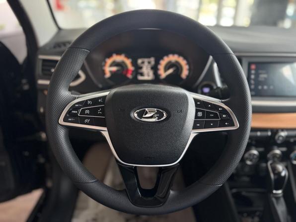 Lada (ВАЗ) Vesta I Рестайлинг (NG) с пробегом 2024 года, цена 1 299 000 рублей, 9856 км, седан, Автокод Объявления