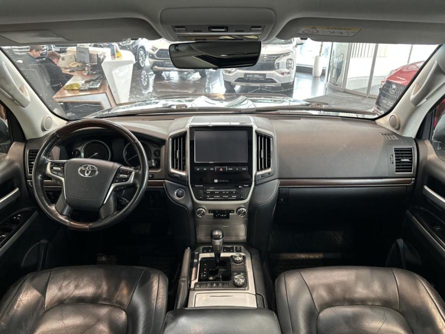 Toyota Land Cruiser 200 Series Рестайлинг 2 Казань  - изображение 17