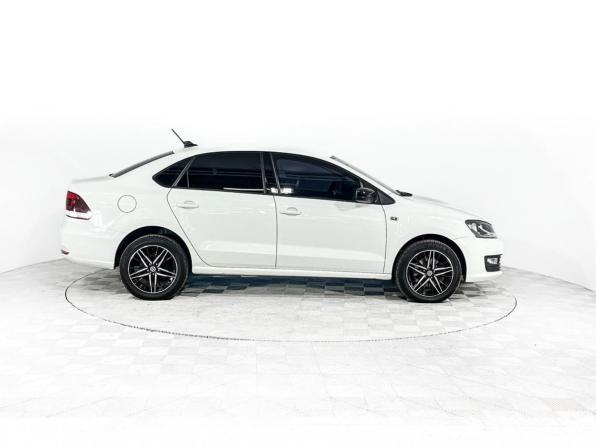 Volkswagen Polo V Рестайлинг с пробегом 2020 года, цена 1 179 000 рублей, 113016 км, седан, Автокод Объявления