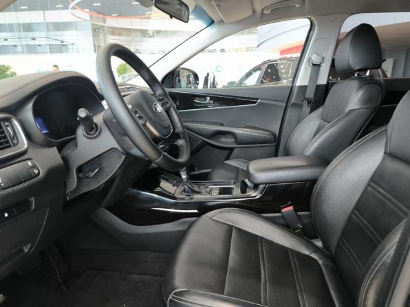 Kia Sorento III Prime Рестайлинг с пробегом 2018 года, цена 2 320 000 рублей, 136500 км, внедорожник, Автокод Объявления