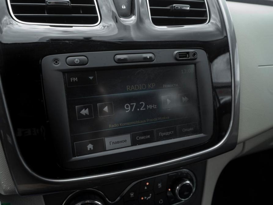 Renault Logan II Москва  - изображение 16
