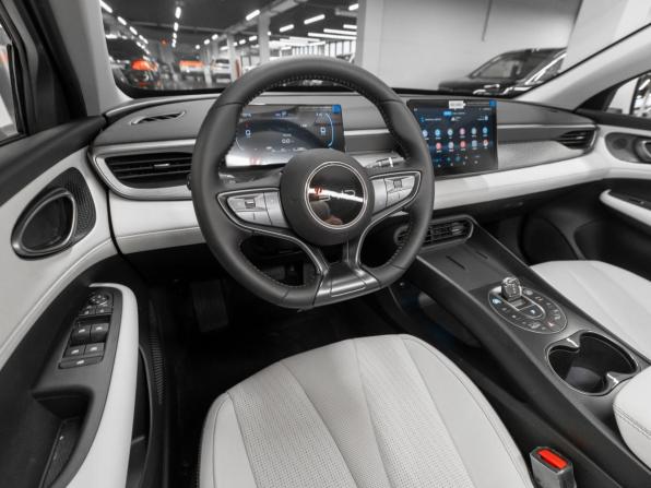 BYD Seal 05 с пробегом 2025 года, цена 2 990 000 рублей, 100 км, седан, Автокод Объявления