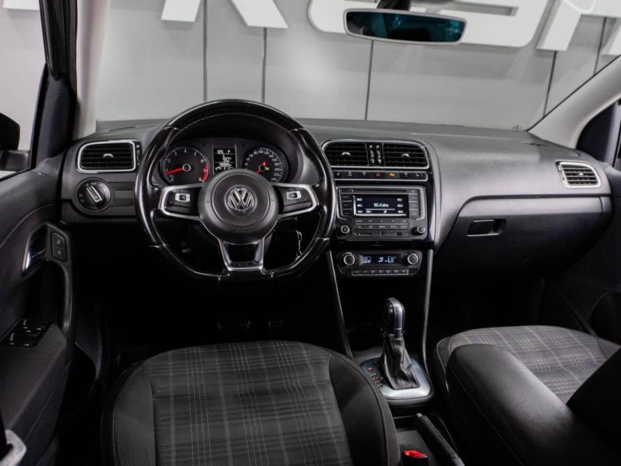 Volkswagen Polo V Рестайлинг Тюмень  - изображение 6