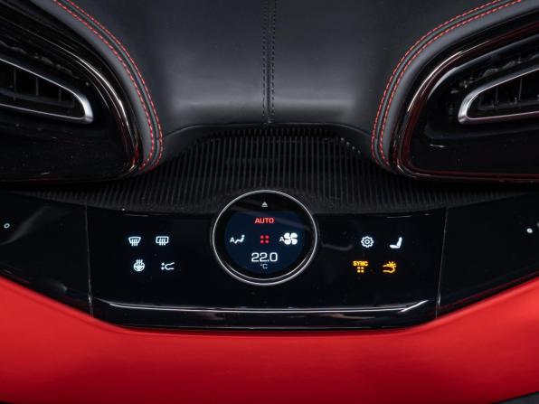 Новый Ferrari Purosangue 2026 года, цена 66 990 000 рублей, внедорожник, Автокод Объявления