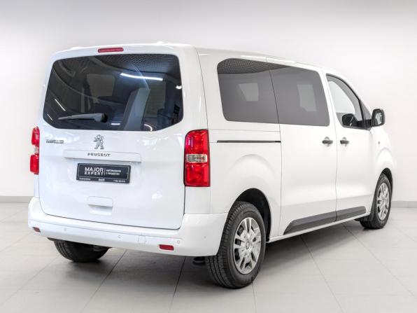 Peugeot Traveller I с пробегом 2019 года, цена 3 150 000 рублей, 42225 км, минивэн, Автокод Объявления