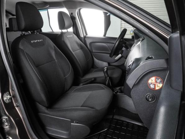 Renault Sandero II Рестайлинг с пробегом 2019 года, цена 999 000 рублей, 118641 км, хэтчбек, Автокод Объявления