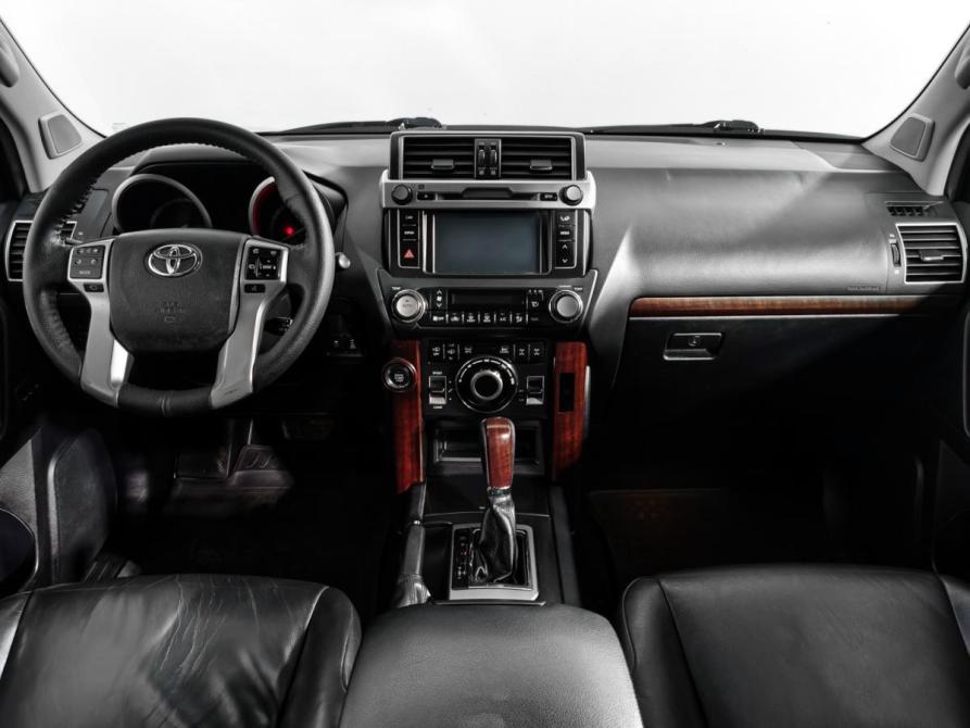 Toyota Land Cruiser Prado 150 Series Рестайлинг 1 Санкт-Петербург  - изображение 16
