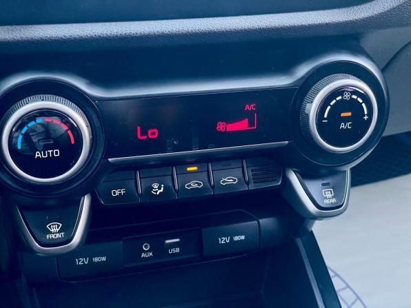 Kia Rio IV с пробегом 2019 года, цена 1 290 000 рублей, 146000 км, седан, Автокод Объявления