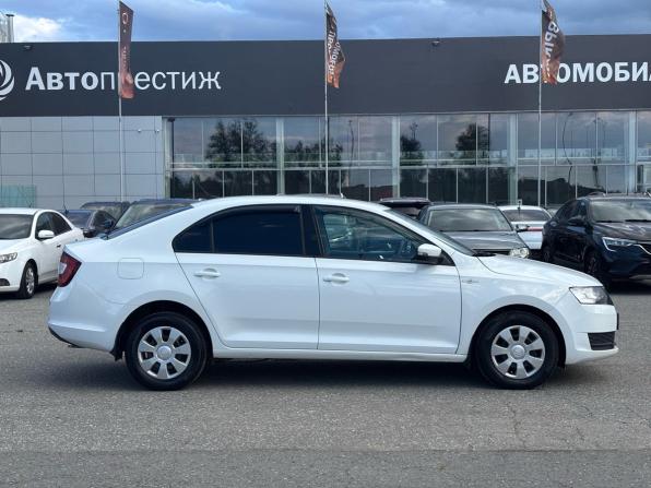 Skoda Rapid I Рестайлинг с пробегом 2019 года, цена 1 249 000 рублей, 95000 км, лифтбек, Автокод Объявления