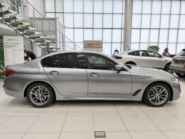 BMW 5 серии VII (G30/G31/G38) с пробегом 2019 года, цена 4 350 000 рублей, 76500 км, седан, Автокод Объявления