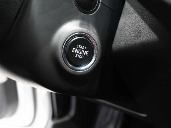 Skoda Octavia IV (A8) с пробегом 2021 года, цена 2 189 900 рублей, 157000 км, лифтбек, Автокод Объявления