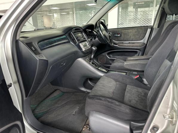 Toyota Kluger I (XU20) с пробегом 2001 года, цена 895 000 рублей, 265000 км, внедорожник, Автокод Объявления