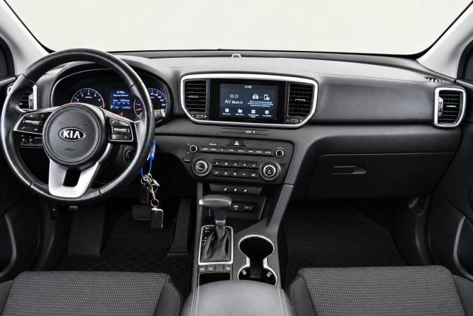 Kia Sportage IV Рестайлинг с пробегом 2018 года, цена 1 850 000 рублей, 117374 км, внедорожник, Автокод Объявления