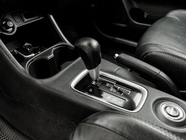 Mitsubishi Outlander III Рестайлинг 2 с пробегом 2016 года, цена 1 780 000 рублей, 209444 км, внедорожник, Автокод Объявления