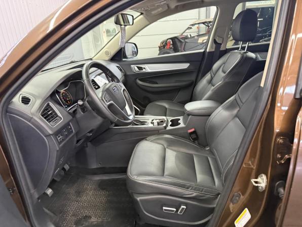 Geely Emgrand X7 I Рестайлинг 2 с пробегом 2021 года, цена 1 397 000 рублей, 87076 км, внедорожник, Автокод Объявления