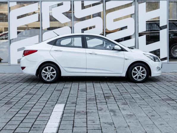 Hyundai Solaris I Рестайлинг с пробегом 2015 года, цена 765 000 рублей, 158726 км, седан, Автокод Объявления