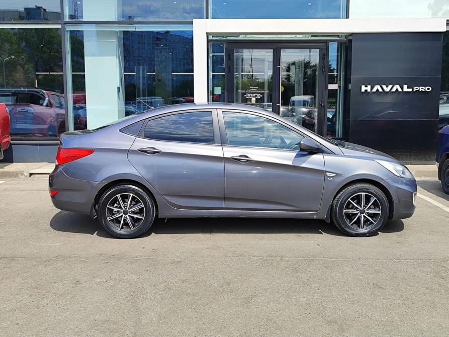 Hyundai Solaris I Москва  - изображение 4