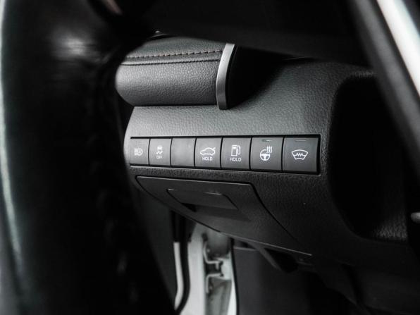 Toyota Camry VIII (XV70) с пробегом 2020 года, цена 2 649 000 рублей, 156025 км, седан, Автокод Объявления