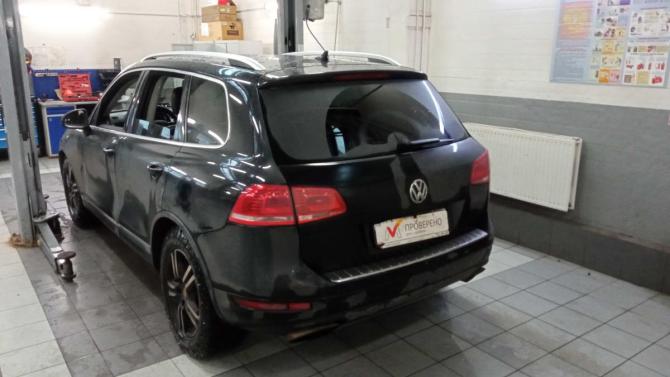Volkswagen Touareg II с пробегом 2014 года, цена 1 566 000 рублей, 461086 км, внедорожник, Автокод Объявления