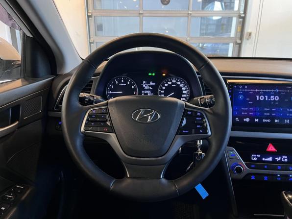 Hyundai Elantra VI (AD) с пробегом 2016 года, цена 1 435 000 рублей, 181650 км, седан, Автокод Объявления