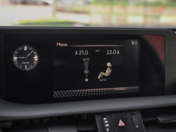 Lexus ES VII с пробегом 2019 года, цена 3 349 000 рублей, 151345 км, седан, Автокод Объявления