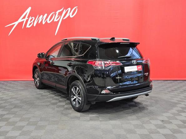 Toyota RAV4 IV (XA40) Рестайлинг с пробегом 2017 года, цена 2 120 000 рублей, 136000 км, внедорожник, Автокод Объявления