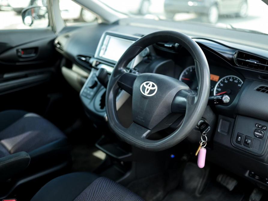 Toyota Wish II Рестайлинг Ижевск  - изображение 9