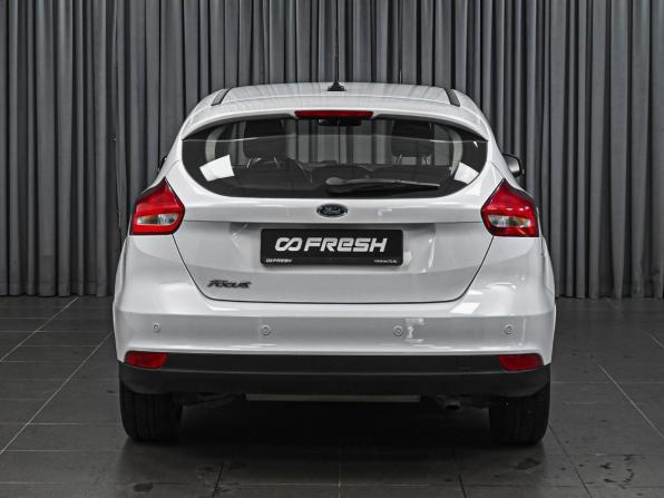 Ford Focus III Рестайлинг с пробегом 2018 года, цена 1 260 000 рублей, 101152 км, хэтчбек, Автокод Объявления
