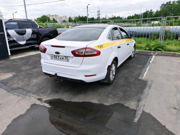 Ford Mondeo IV Рестайлинг с пробегом 2011 года, цена 599 000 рублей, 330000 км, седан, Автокод Объявления