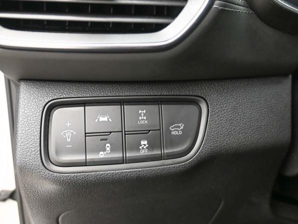 Hyundai Santa Fe IV с пробегом 2018 года, цена 2 689 000 рублей, 139886 км, внедорожник, Автокод Объявления