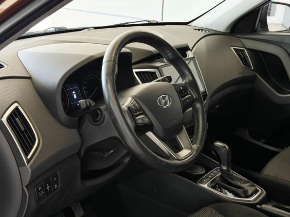 Hyundai Creta I с пробегом 2017 года, цена 1 697 000 рублей, 120743 км, внедорожник, Автокод Объявления