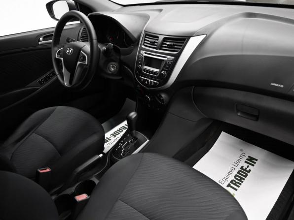 Hyundai Solaris I Рестайлинг с пробегом 2014 года, цена 915 000 рублей, 106363 км, седан, Автокод Объявления