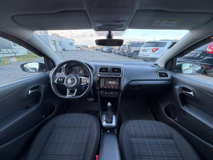 Volkswagen Polo V Рестайлинг Санкт-Петербург  - изображение 8