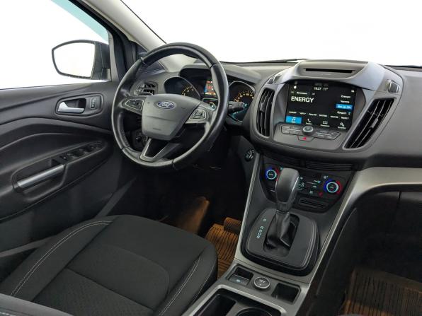 Ford Kuga II Рестайлинг с пробегом 2018 года, цена 1 450 000 рублей, 186959 км, внедорожник, Автокод Объявления