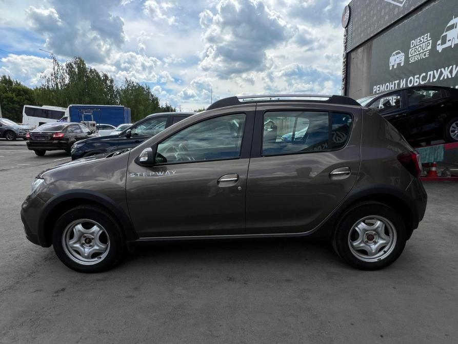 Renault Sandero II Рестайлинг Альметьевск  - изображение 4