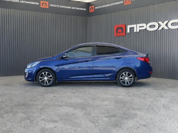 Hyundai Solaris I с пробегом 2012 года, цена 847 000 рублей, 129252 км, седан, Автокод Объявления