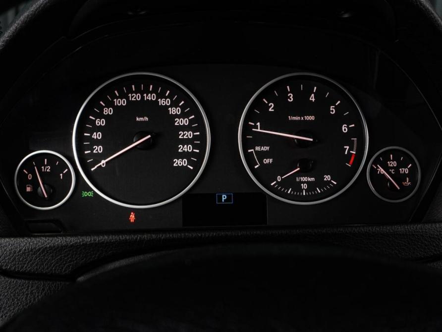 BMW 3 серии VI (F3x) Тюмень  - изображение 14