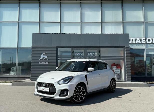 Suzuki Swift V с пробегом 2019 года, цена 1 480 000 рублей, 92655 км, хэтчбек, Автокод Объявления