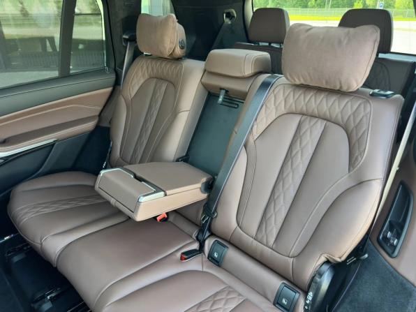 BMW X7 I (G07) Рестайлинг с пробегом 2026 года, цена 19 990 000 рублей, 20 км, внедорожник, Автокод Объявления