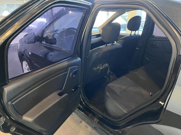 Renault Logan I Рестайлинг с пробегом 2011 года, цена 270 000 рублей, 387127 км, седан, Автокод Объявления