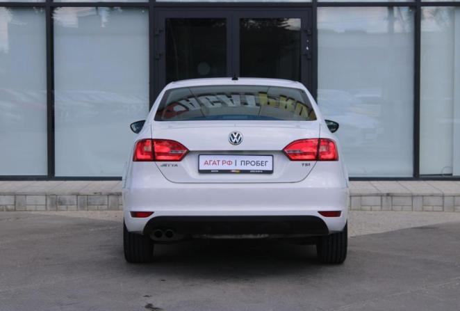 Volkswagen Jetta VI Рестайлинг с пробегом 2016 года, цена 1 350 000 рублей, 164883 км, седан, Автокод Объявления