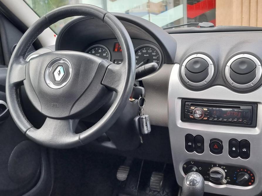 Renault Logan I Рестайлинг Архангельск  - изображение 9