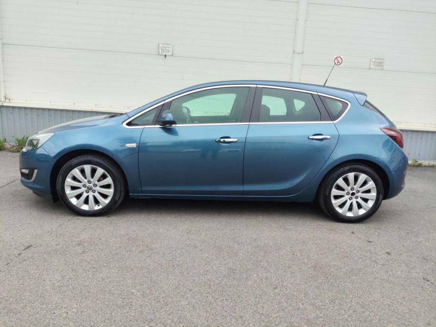 Opel Astra J Рестайлинг Санкт-Петербург  - изображение 7