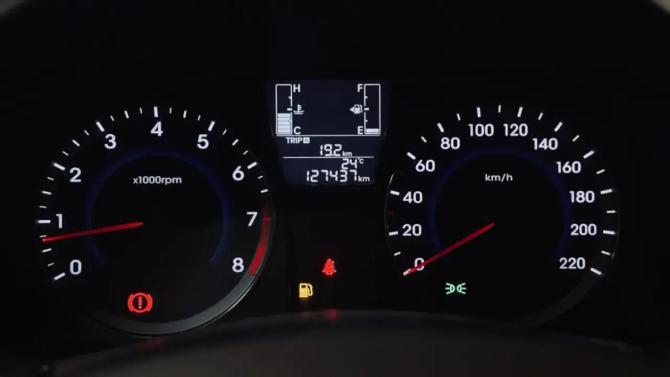 Hyundai Solaris I Рестайлинг с пробегом 2015 года, цена 903 000 рублей, 128000 км, седан, Автокод Объявления