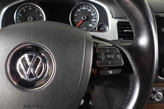 Volkswagen Touareg II с пробегом 2011 года, цена 2 149 000 рублей, 179000 км, внедорожник, Автокод Объявления